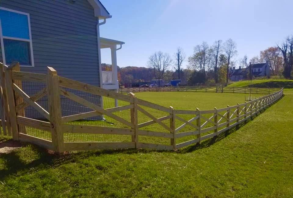 Fences for LALO FENCE in Chantilly, VA