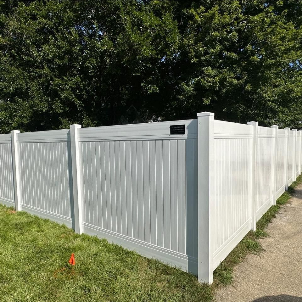 All Photos for Illinois Fence & outdoor co. in Kewanee, Illinois