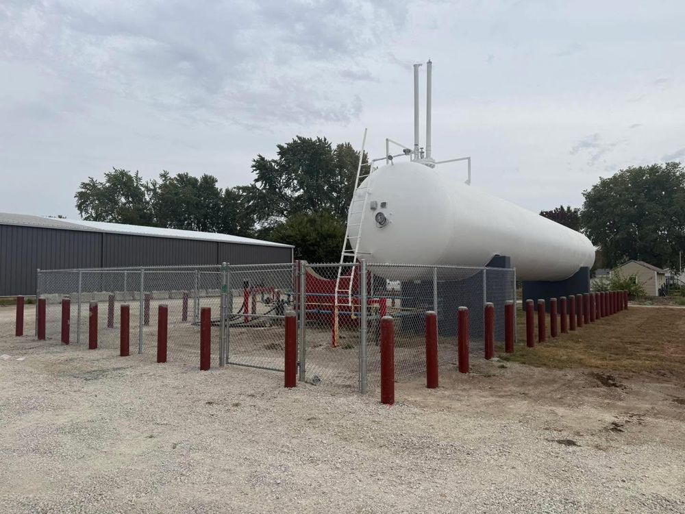 Fence Installation for Illinois Fence & outdoor co. in Kewanee, Illinois