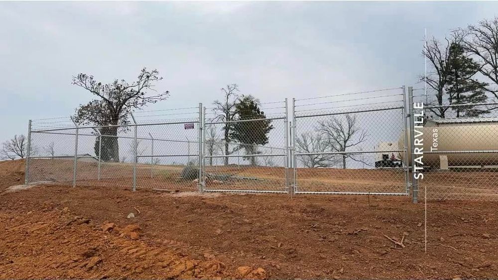 Mowing for Mohon Mowing & Fence in Gladewater, TX