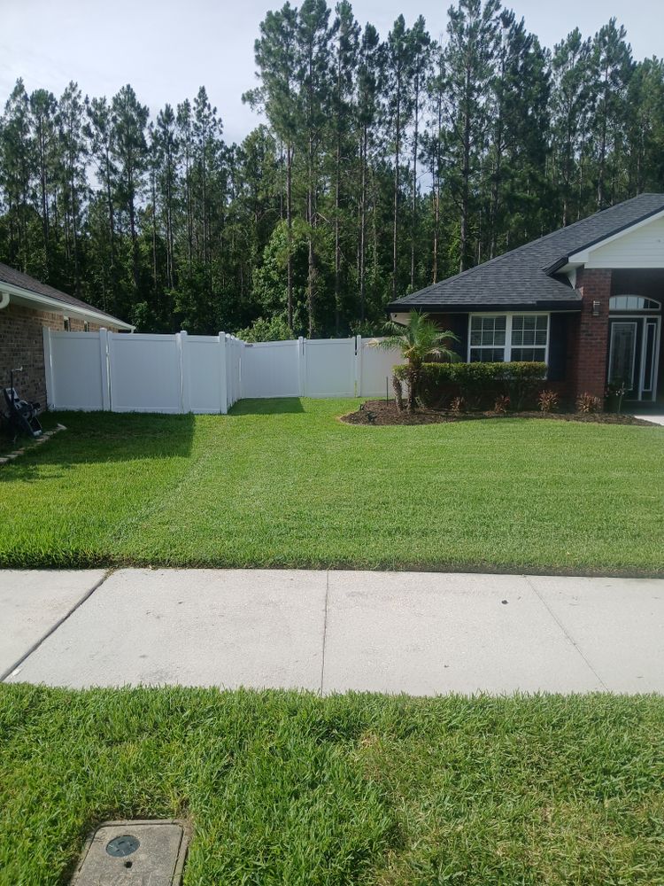 All Photos for Tugger and Son's Lawn Care Services in Jacksonville, FL