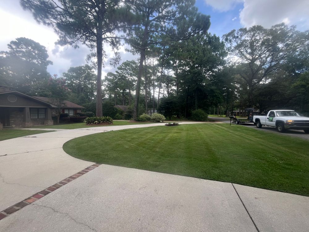 All Photos for All-Star Lawn Care & Soft Washing in Mobile, AL