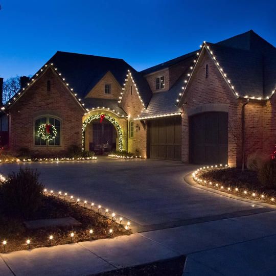 Christmas Light Installation Gallery for Bluegrass Brothers Exterior Services LLC in Elizabethtown, KY