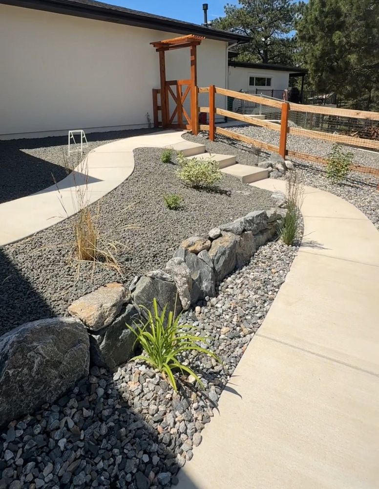 Custom Hardscapes for Pikes Peak Landscaping in Colorado Springs, CO