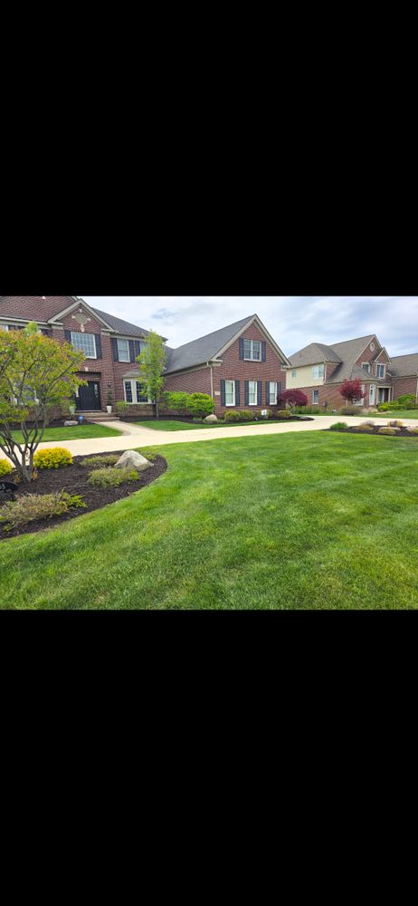 All Photos for Ivy Lawn and Landscaping in Oxford, MI