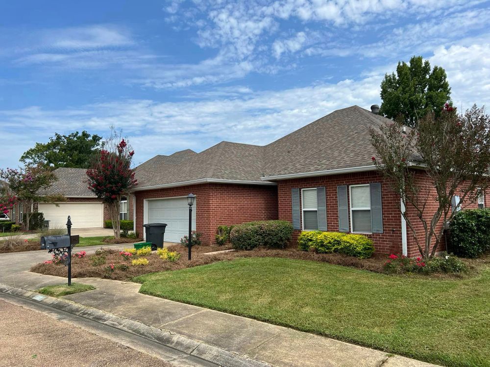 Landscaping for Amis Lawn and Landscape, LLC in Clinton, MS