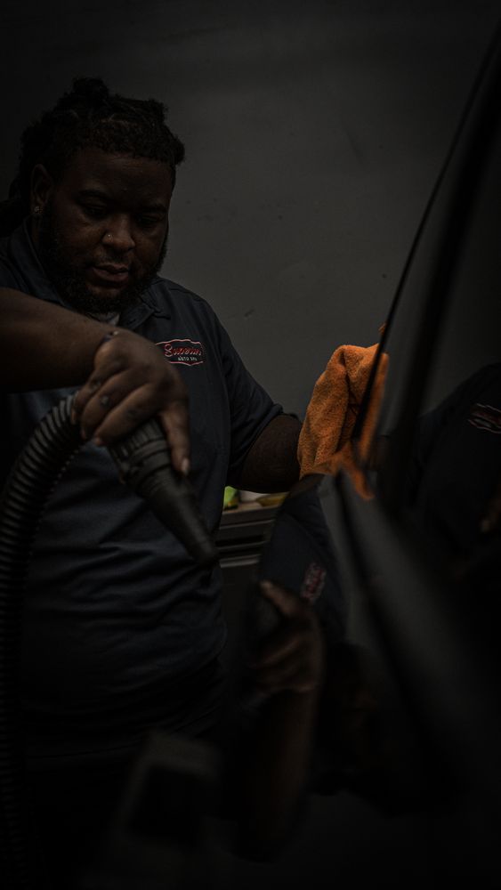 Working Photos for Superior Auto Spa in Chalmette, LA