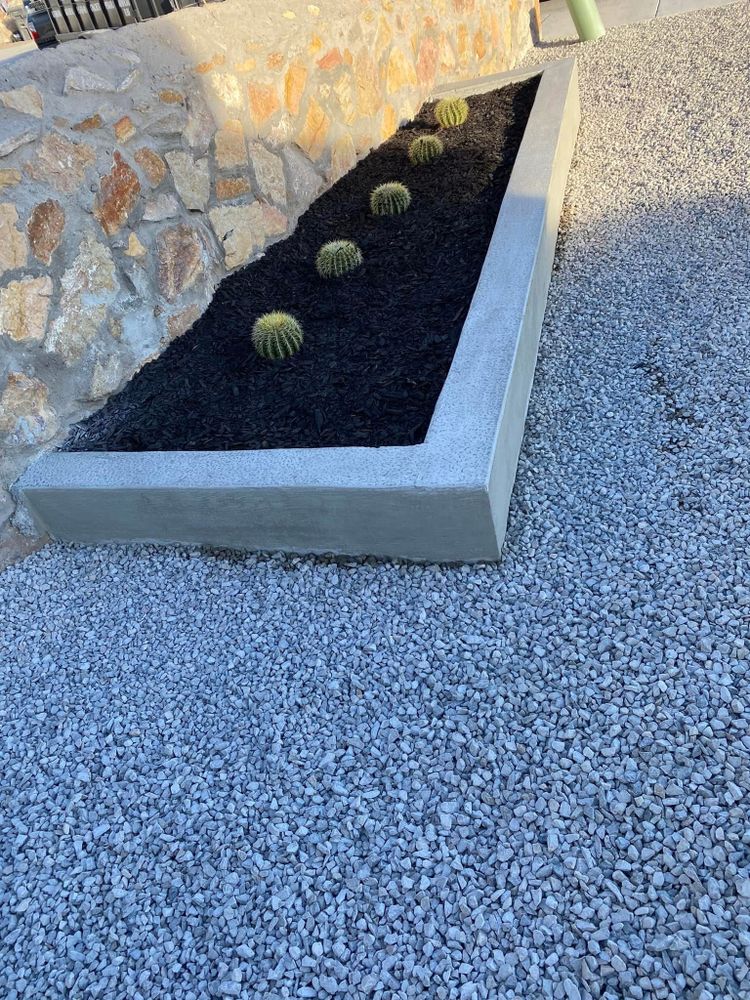 Landscaping for Inova Hardscape in El Paso, TX