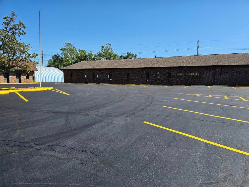 Asphalt and Paving for Fine Line Striping in Jackson, MO