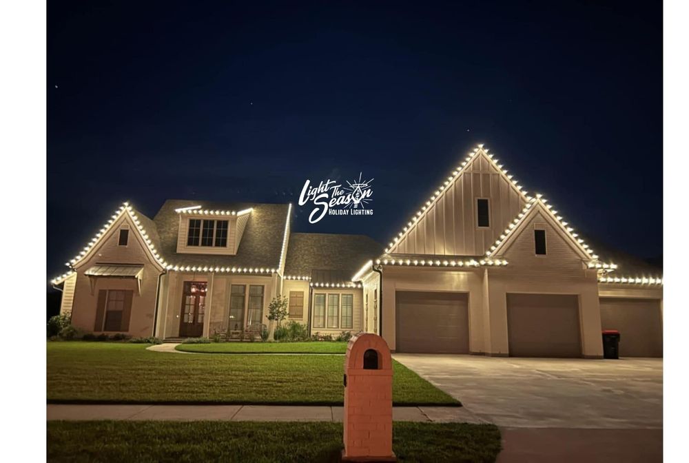 All Photos for Light the Season in Lafayette Parish,  LA