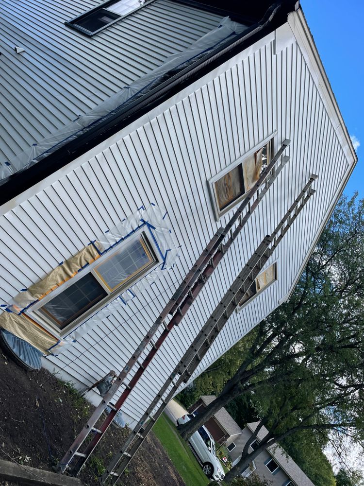 Exterior Painting for S.V.C Painting & DrywallCo in Glen Ellyn, Illinois