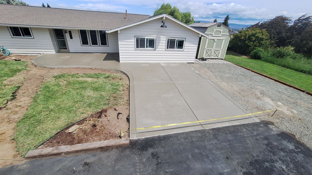 Garage Aprons for Richardson Restoration and Concrete in Ellensburg, WA
