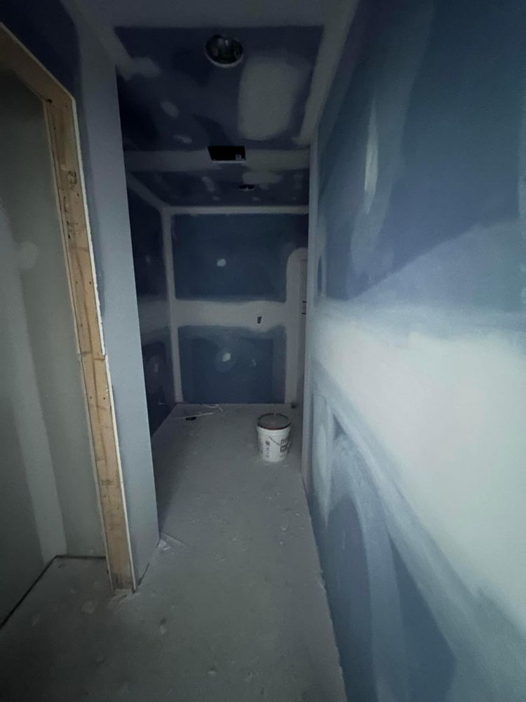 All Photos for Suter & Sons Painting in Amherst, Western Massachusetts