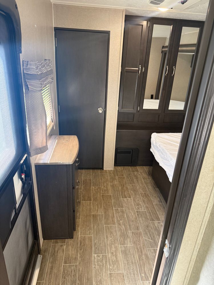 All Photos for Happy Trails RV Repair Services LLC in Akron, IN