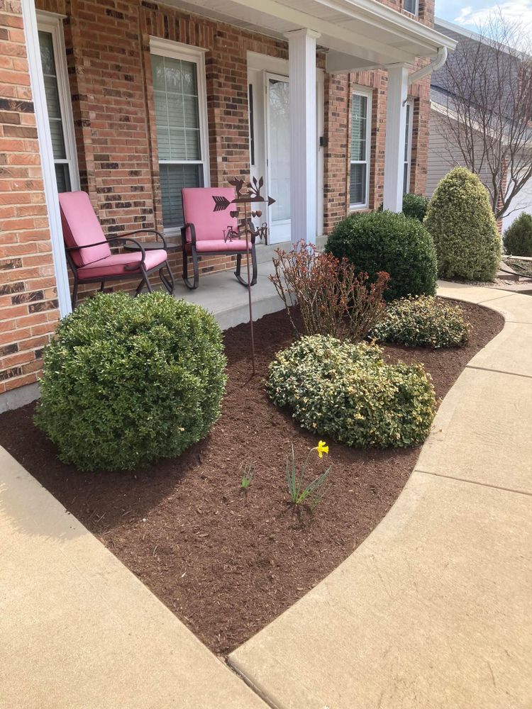 Landscaping for G&K Landscaping in Hillsboro, MO