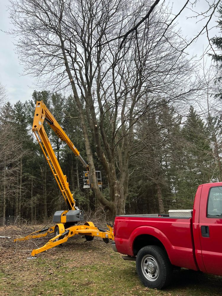 Logan Property Maintenance team in West Bend, WI - people or person