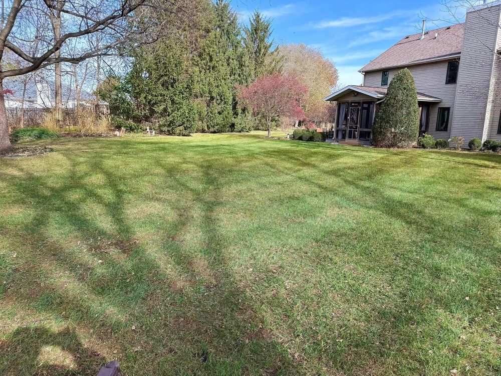 Our Fall Clean Up service ensures a pristine yard by removing leaves, debris, and preparing your landscape for winter. Enjoy a clean outdoor space ready to endure the colder months ahead. for B&G Lawn Care in Roscoe, IL