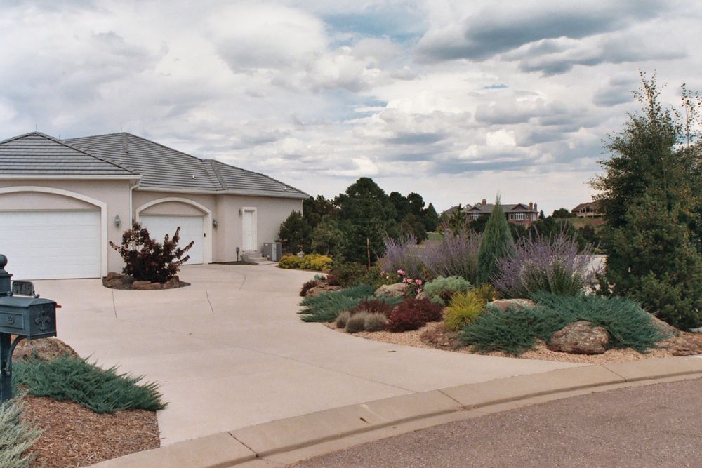 Themed Horticultural Designs for Martin Stanko Landscape Construction in Livermore, CA