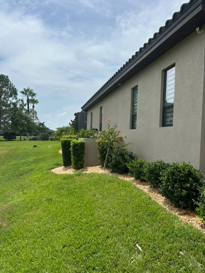 All Photos for Estrada All Pro Lawn Service in Auburndale, Florida
