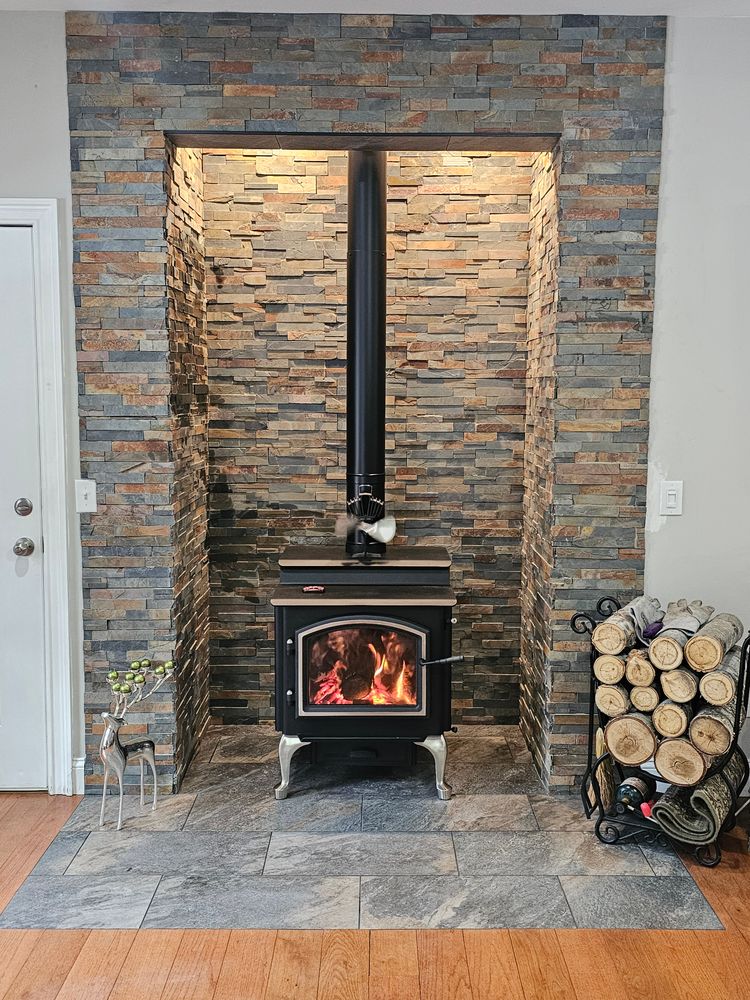 Alvarez fireplace for Breeland Construction INC in Kalispell, MT