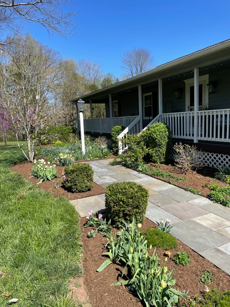 Landscaping for Chiles Lawn & Landscaping in Gordonsville, VA