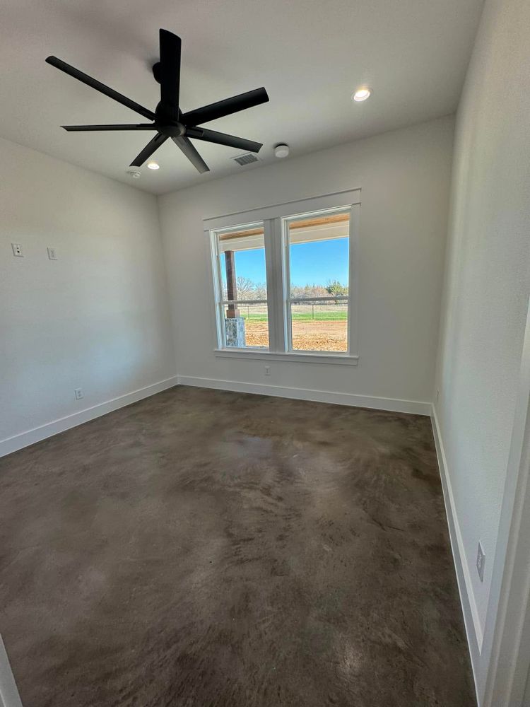 Custom Homes for Tailor Made Custom Homes in Collinsville, TX