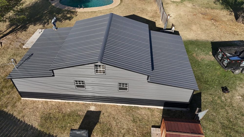 Metal roofs  for Barcenas Roofing & Remodeling in San Saba, TX