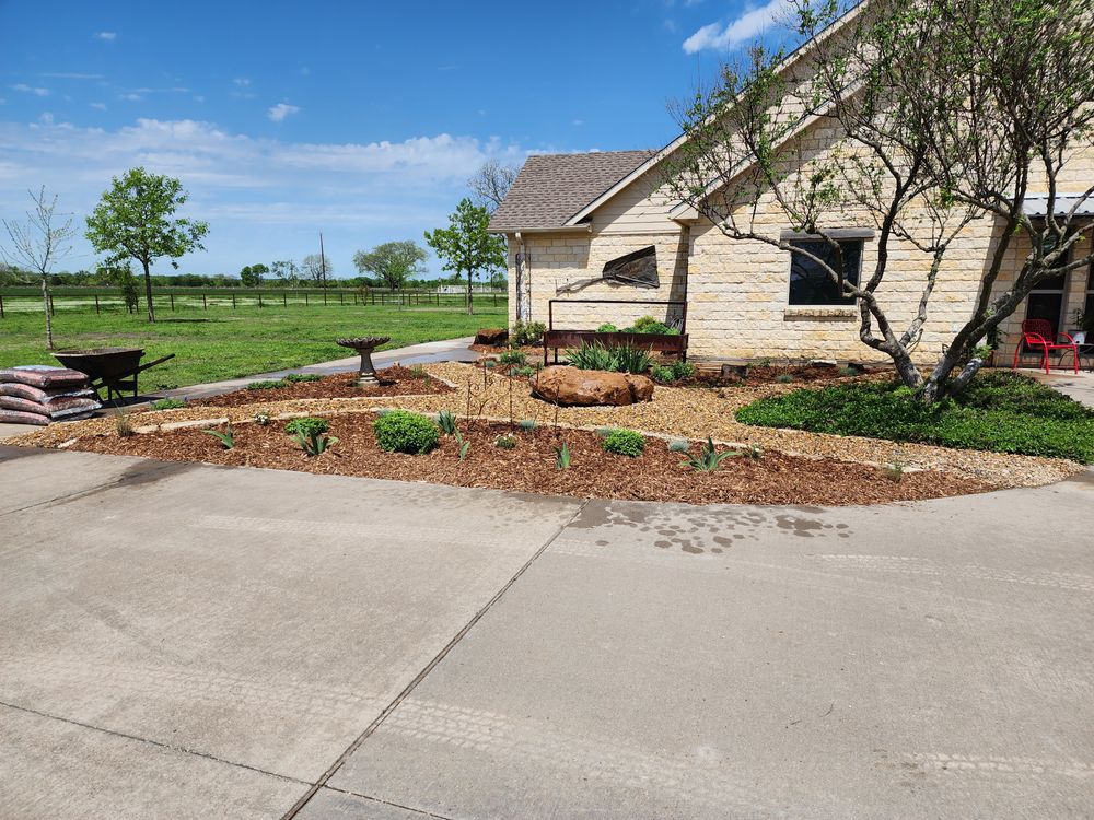 Flower Bed and Shrub Maintenance for Ornelas Lawn Service in Lone Oak, Texas