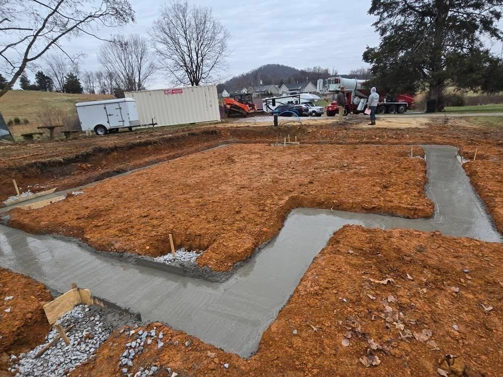 All Photos for M&L Lumber and Excavating in Jonesborough, TN