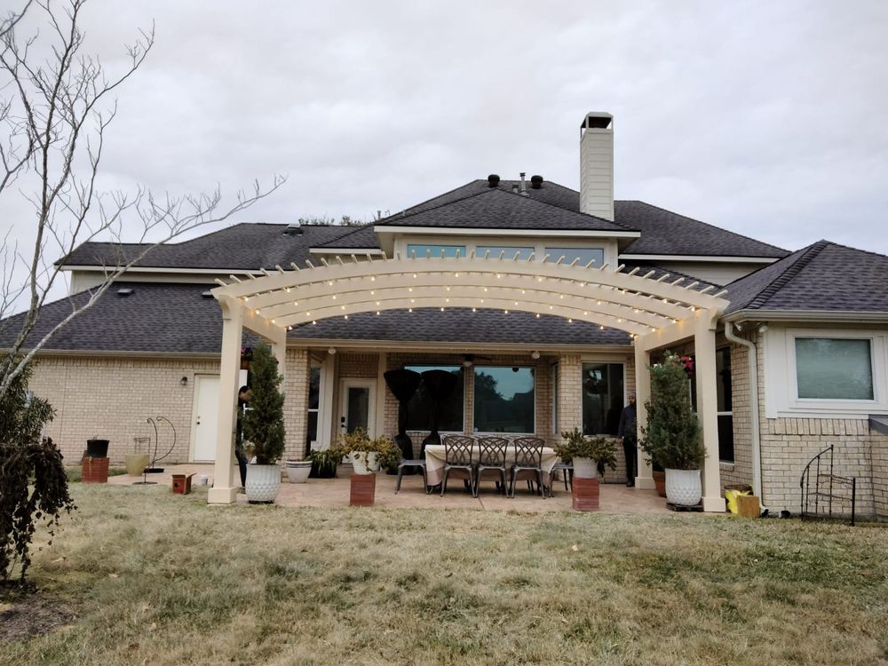 Outdoor Patio for E & E Roofing in Baytown, TX