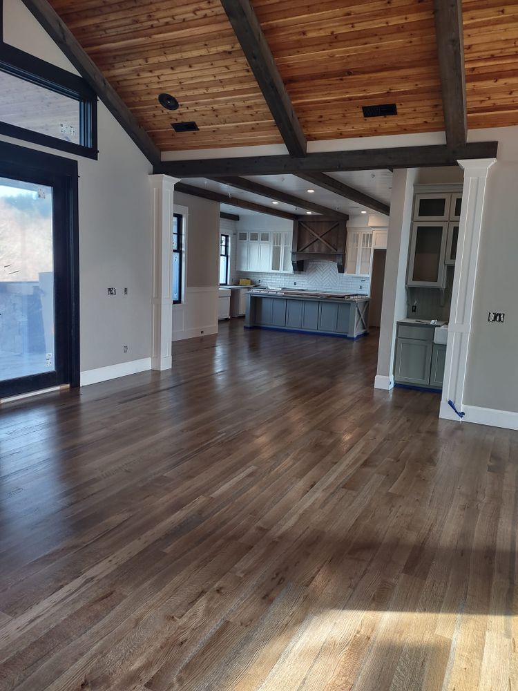 Our LVP service offers durable, stylish luxury vinyl planks that mimic real wood and stone. They're perfect for homeowners seeking affordable, easy-to-maintain flooring with exceptional water resistance and lasting beauty. for Smithe Hardwood Flooring  in Sandy, OR