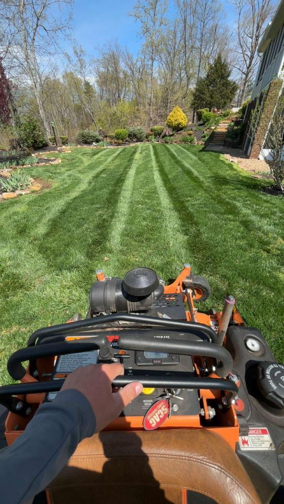 East Premier Lawn Care team in Kingston, TN - people or person