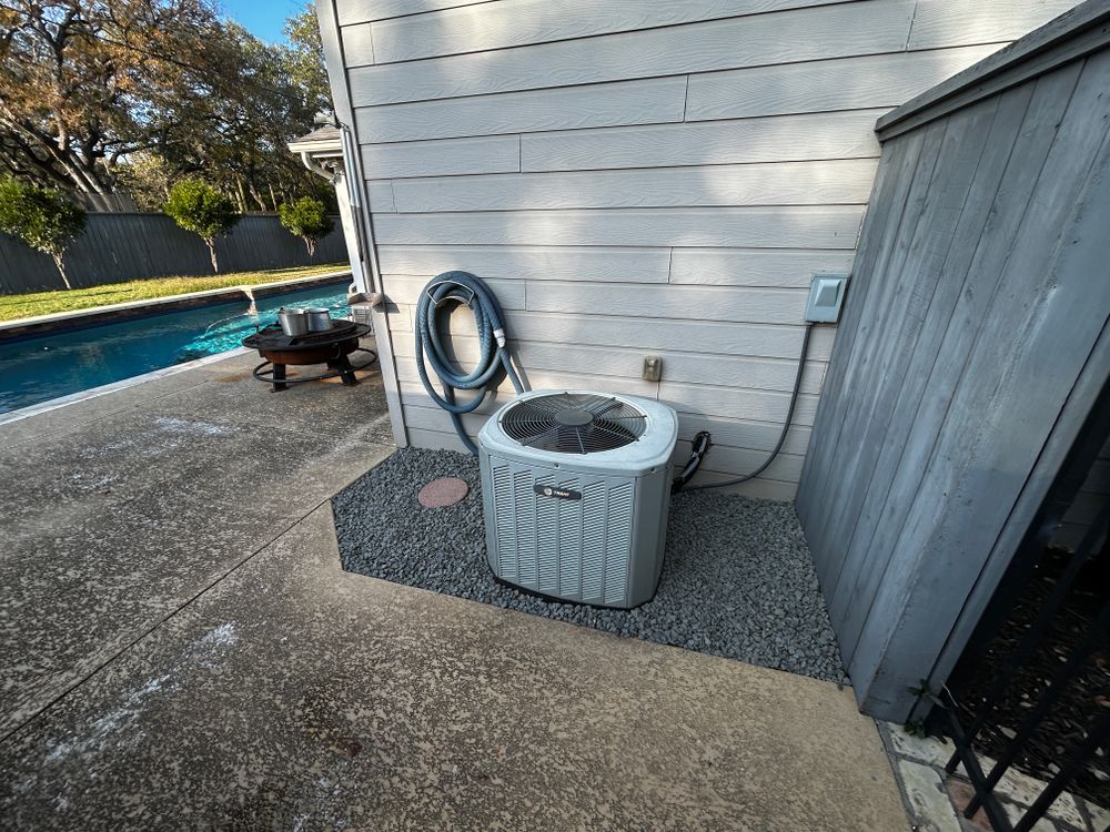 Xeriscape/hardscape for Good and Green Landscaping in Canyon Lake, TX