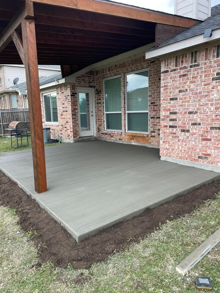 Driveway Construction for Aguayo Concrete in Waxahachie, TX