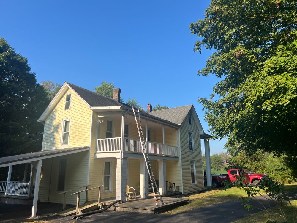 Roofing for Winchester Construction & Remodeling in Cave City, KY