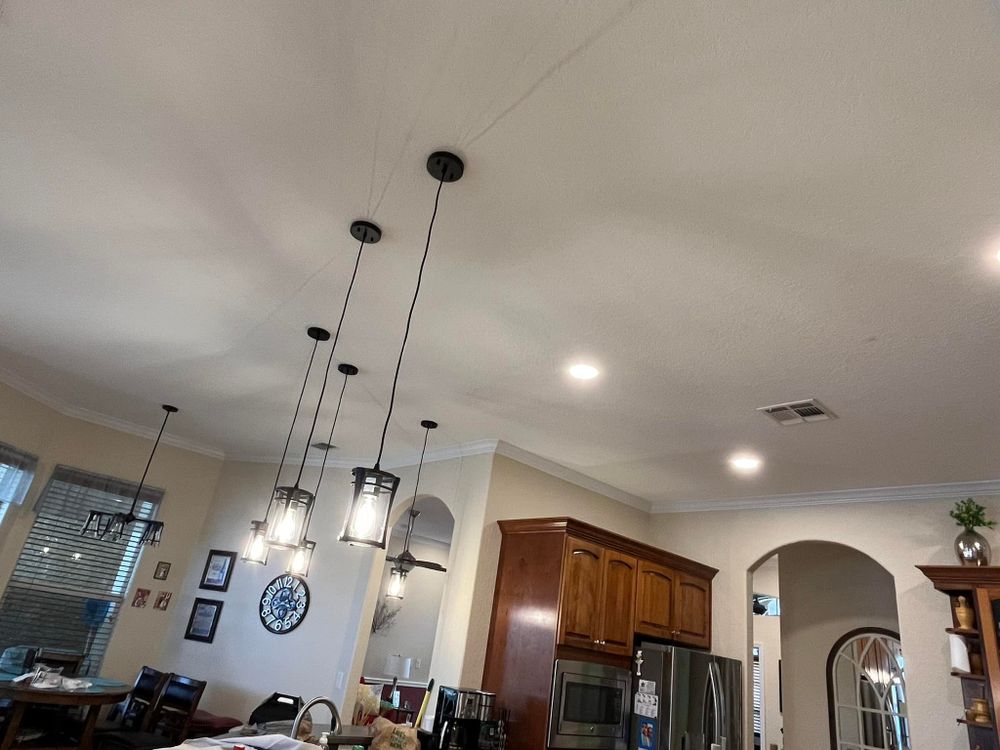 Lighting Installs for Manny’s 407 Eléctric Inc in St. Cloud, FL