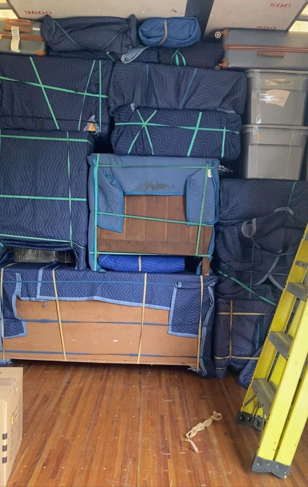 All Photos for Hugo’s Affordable Moving Labor in San Diego, CA