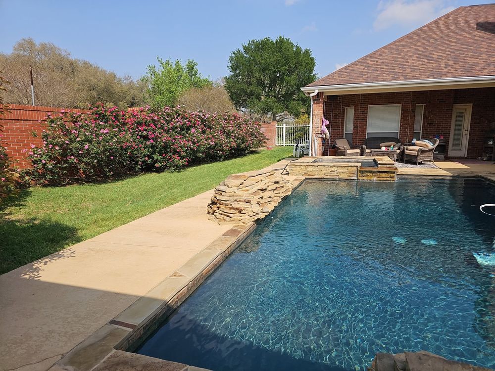 All Photos for Miller Mowing and Maintenance in San Antonio, TX