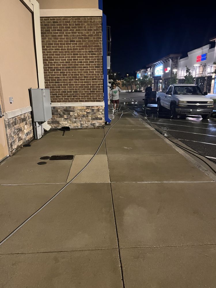 All Photos for All-Star Lawn Care & Soft Washing in Mobile, AL