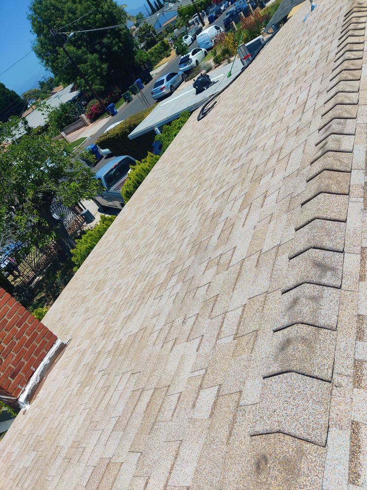 Roofing for Y&V Roofing Installation Maintenance and Repair Service in Palmdale, CA