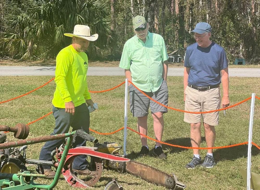 All Photos for Regal Tree Service and Stump Grinding in Wauchula, FL