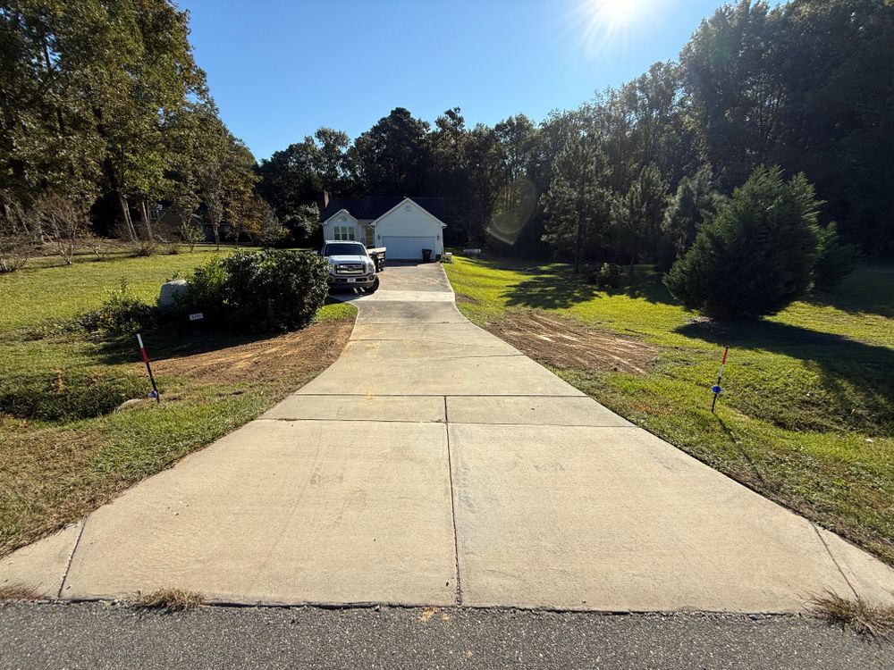 Land Clearing/ Grading Projects  for Early Byrd Landscaping & Lawn Care  in Angier, NC