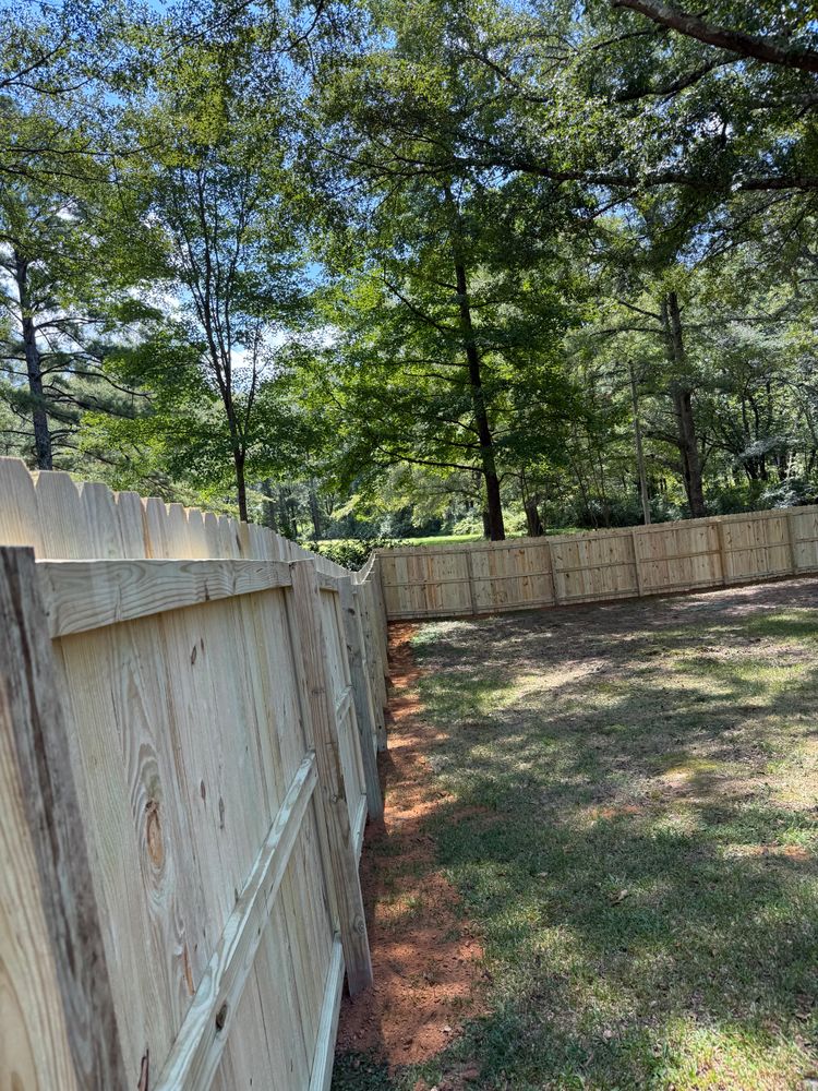All Photos for Pennington Fence Co in Tupelo, MS