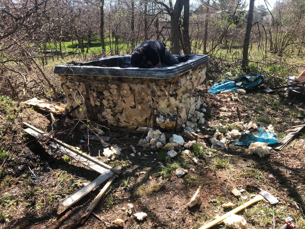 Haul Away for Blue Eagle Junk Removal in Oakland County, MI