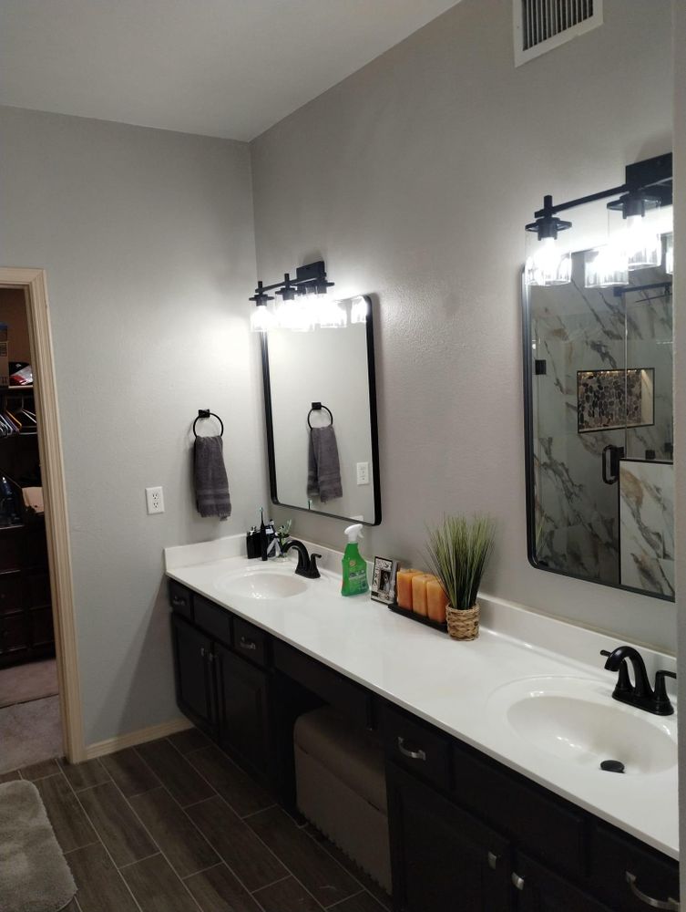 All Photos for Kings Tile LLC Bathroom Remodeling in San Antonio, TX