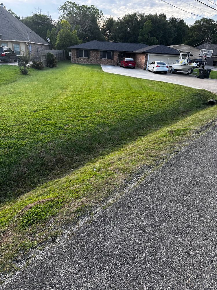 All Photos for C&R Landscaping LLC in Beaumont, TX