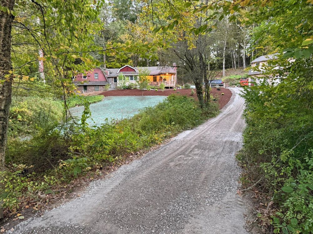 All Photos for Navedo’s Lawn Care in Putnam, CT