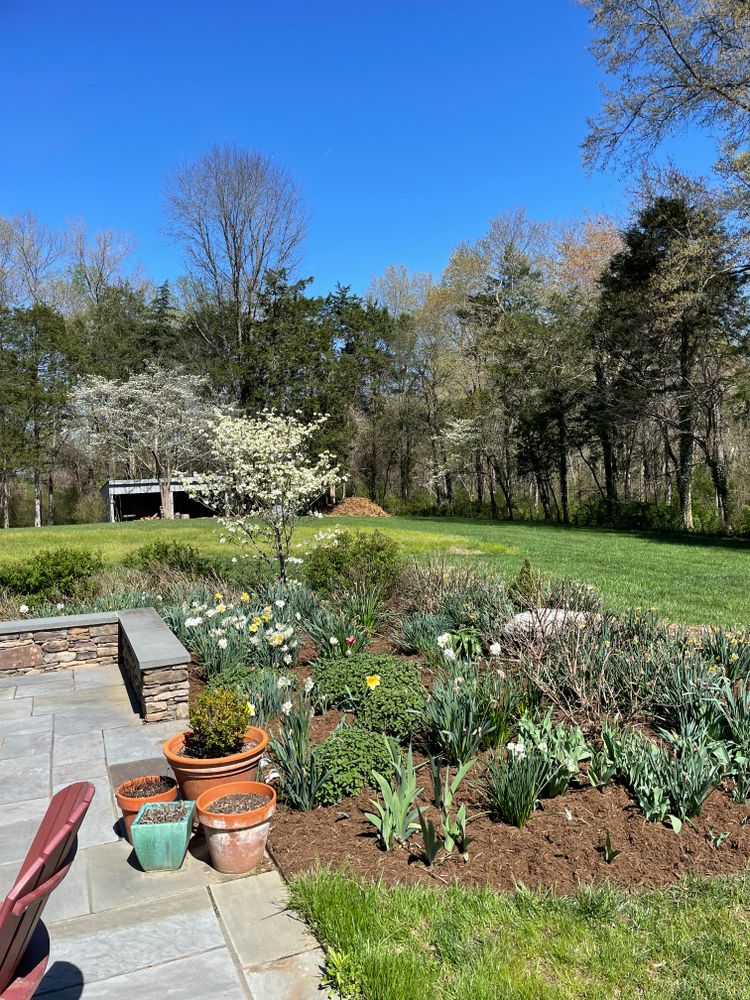 Landscaping for Chiles Lawn & Landscaping in Gordonsville, VA