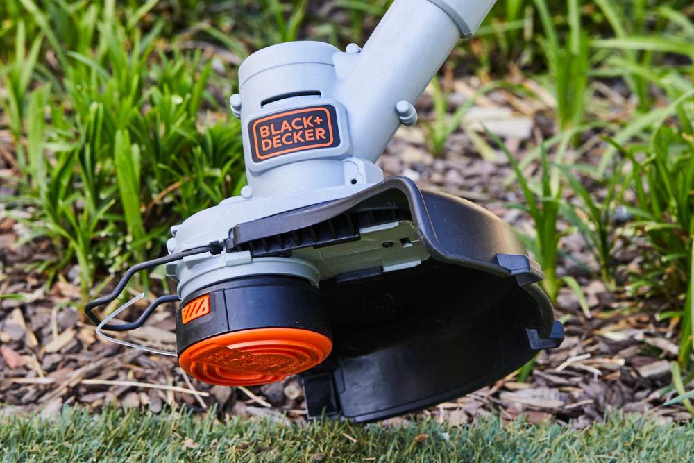 Our Weed Eaters service ensures your lawn remains neat and tidy by keeping your equipment in top working condition. Trust our skilled technicians to handle all your small engine repair needs. for Big Al's Power Sports in New Haven, CT