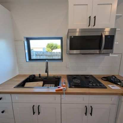 Transform your home with our expert tiling service, providing precision installation and high-quality tile options to enhance any space. Trust us for durable, stunning results in all your remodeling projects. for Concord Builders in Lockhart, TX